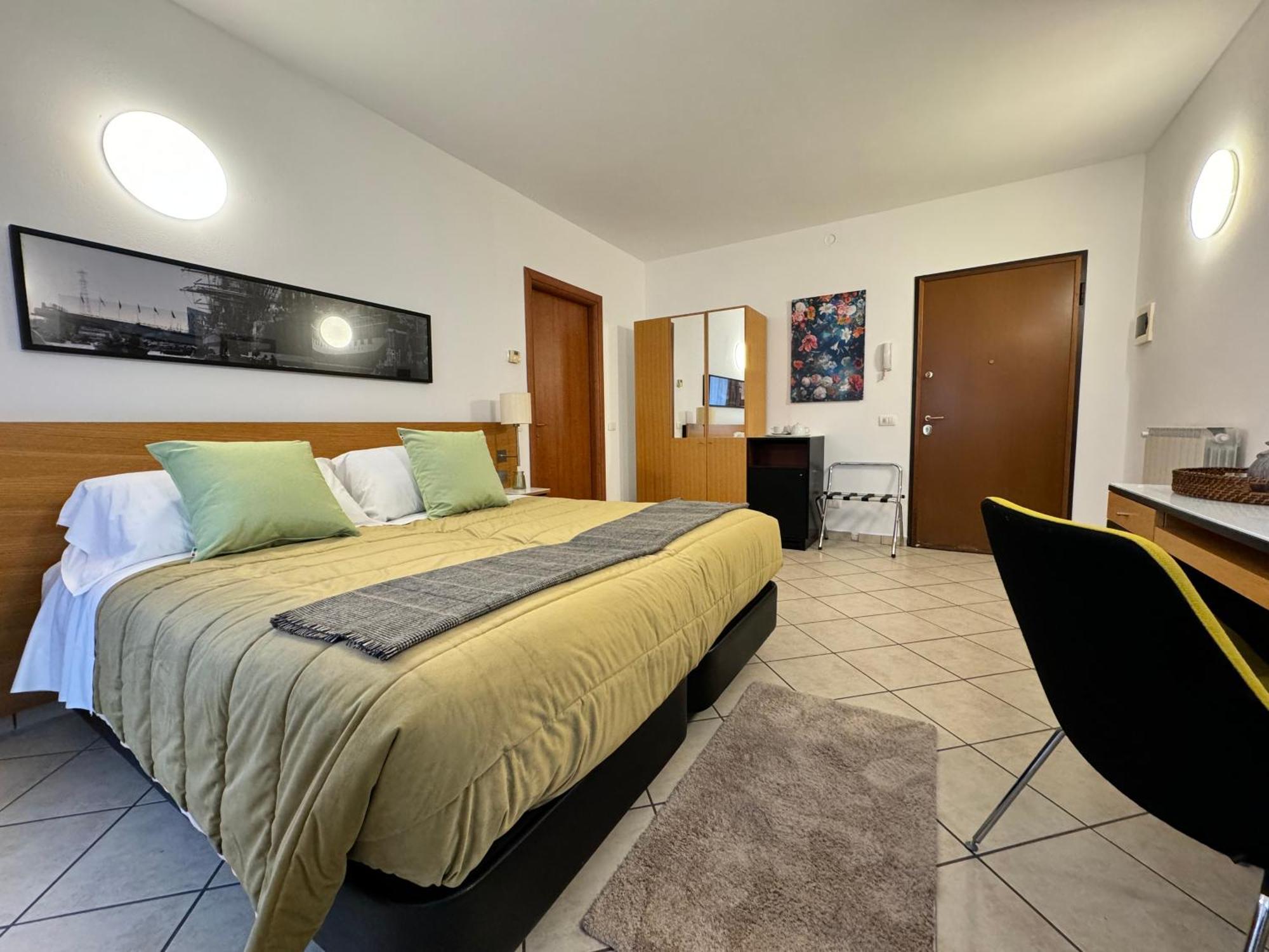 Residence Malpensa ซอมมา ลอมบาร์โด ภายนอก รูปภาพ